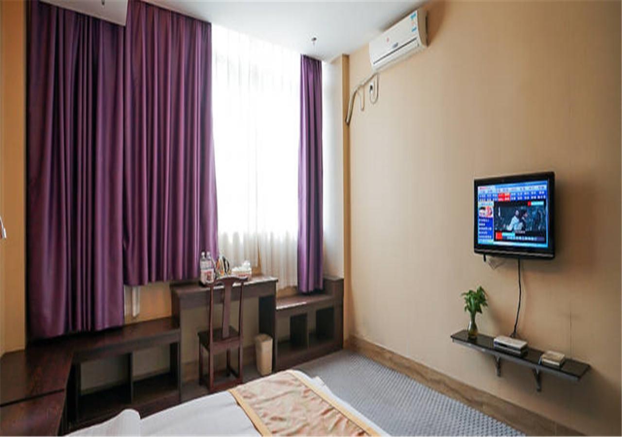Xiamen Qingnian Yangguang Hotel - Wenzaodian Exterior photo